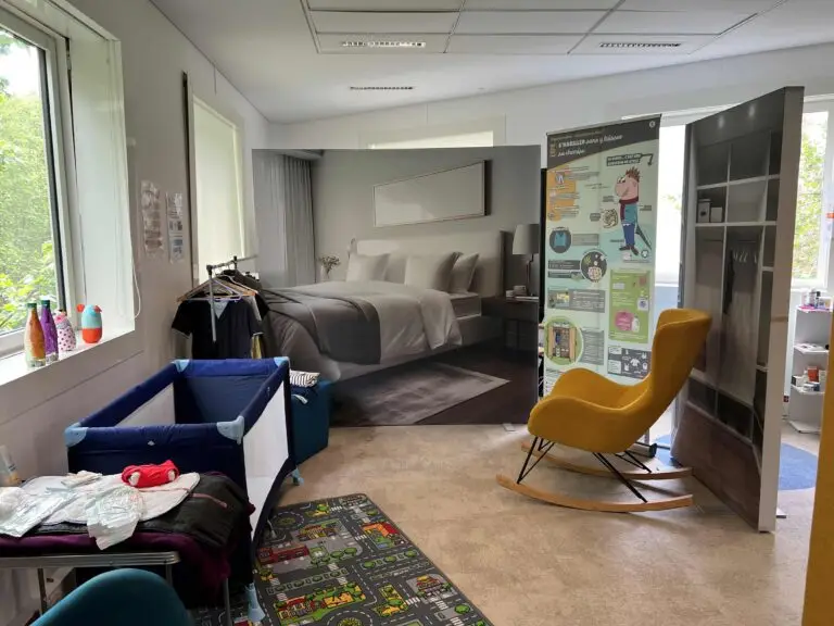 La chambre de l'appartement zéro déchet en version itinérante