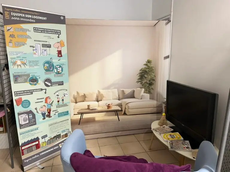 Le salon de l'appartement zéro déchet itinérant